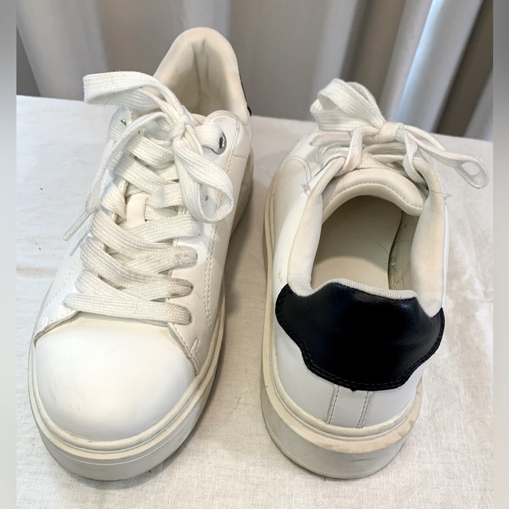 A New Day Women's White w/Black Sneakers, Tennis Shoes, New Laces; Size 7